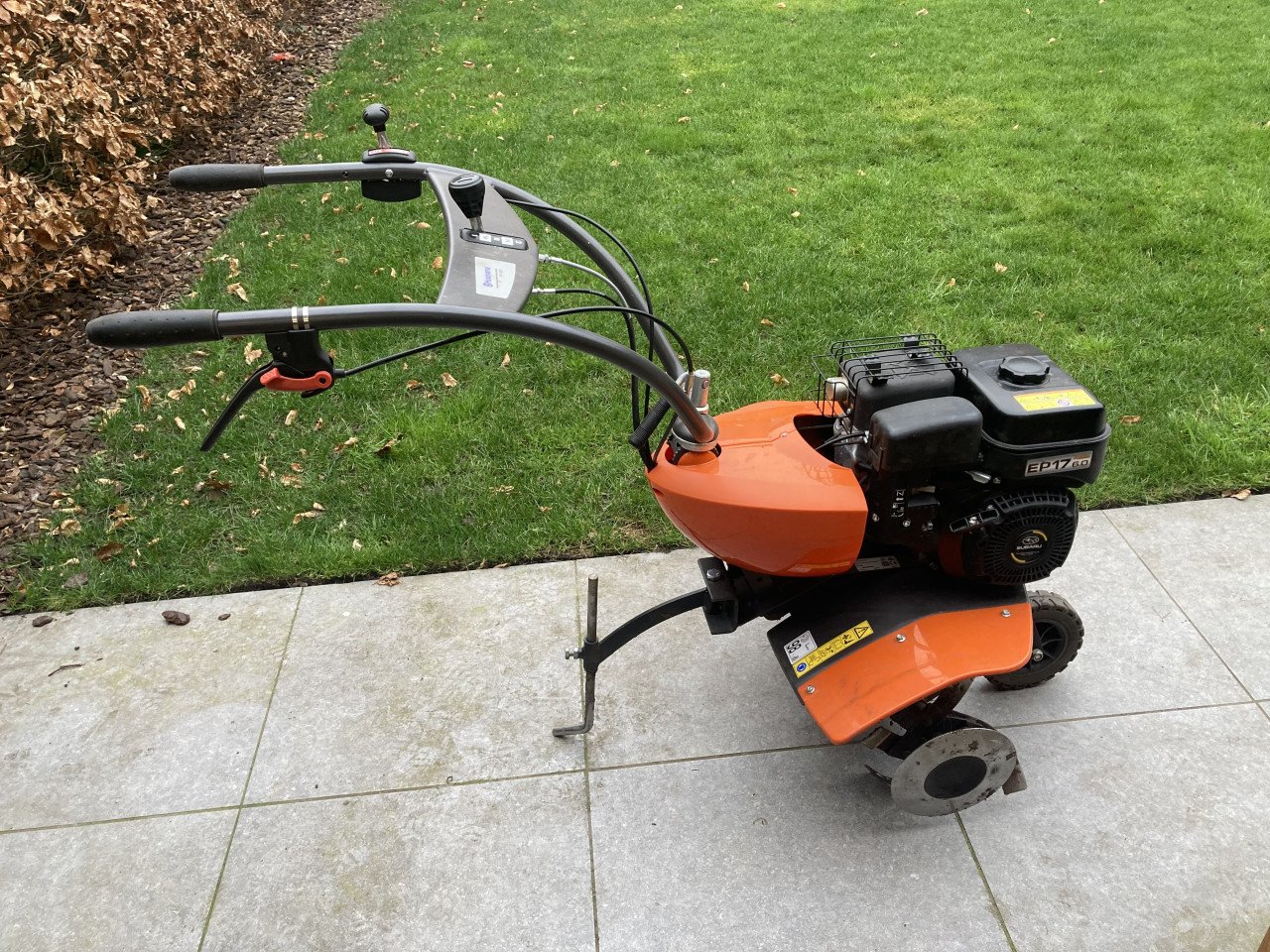 Tuinfrees Husqvarna TF 434 incl ploegset