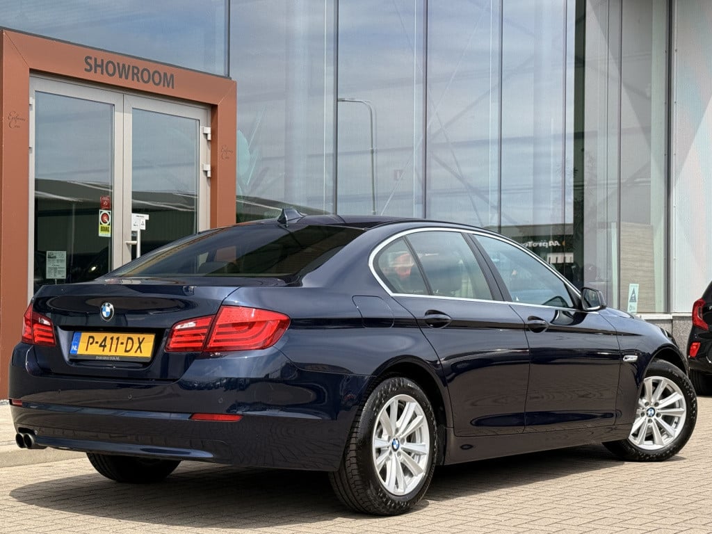 BMW 5 Serie 523i executive | leder | cruise | navi | parkeersensoren v+a |