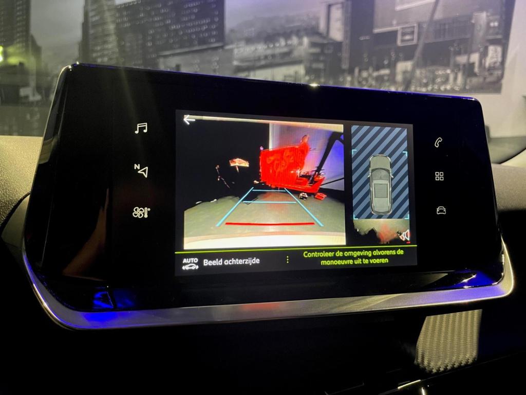 Peugeot 2008 1.2 puretech allure *camera*carplay*led*keyless