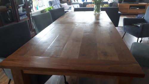 Grote tafel 260x100x80