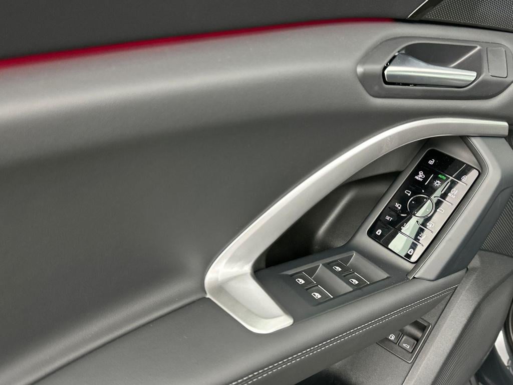 Audi Q5 s edition competition e-hybrid 270 kw / 367 pk suv