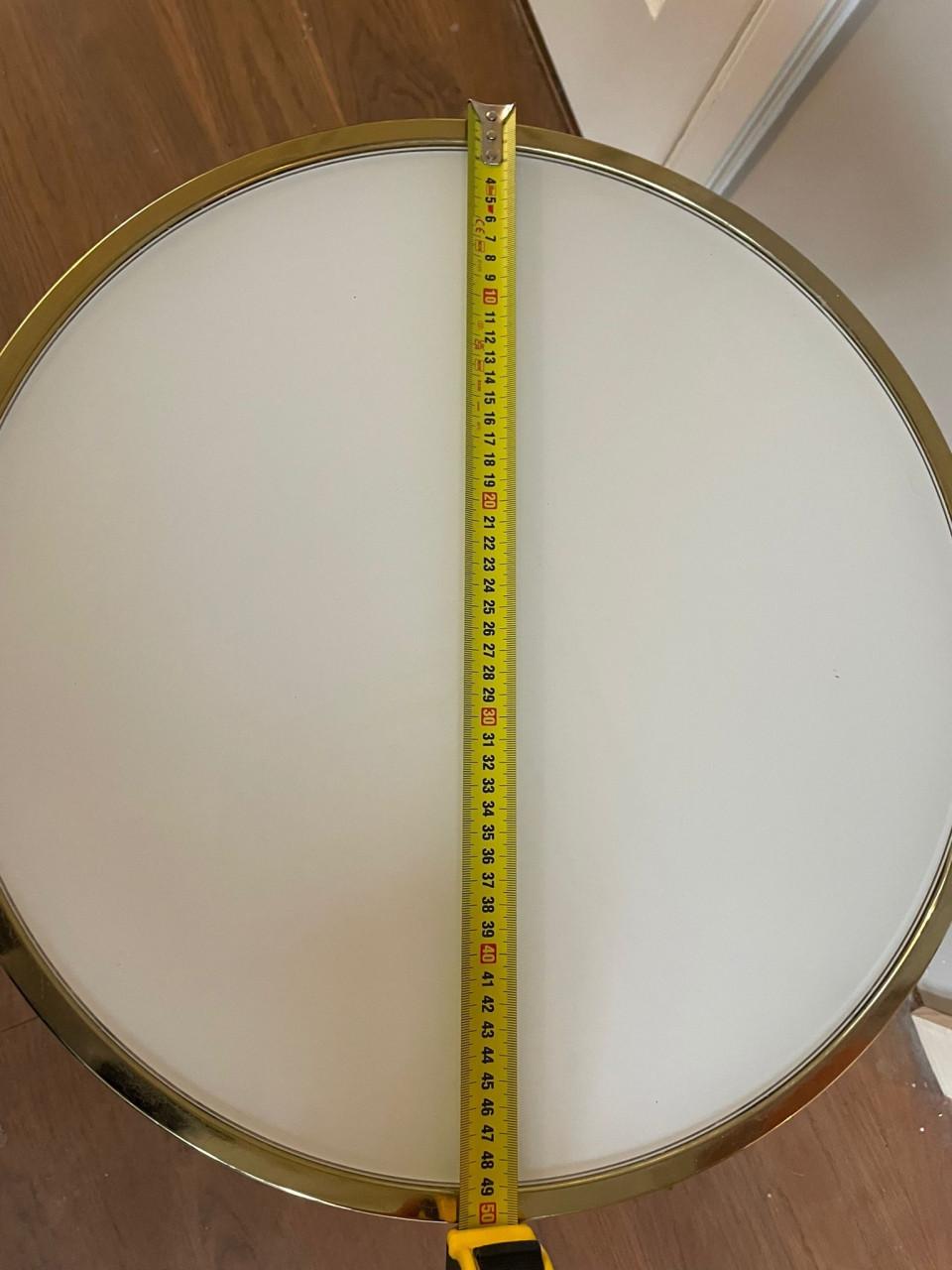Glazen bijzettafel met gouden detsil