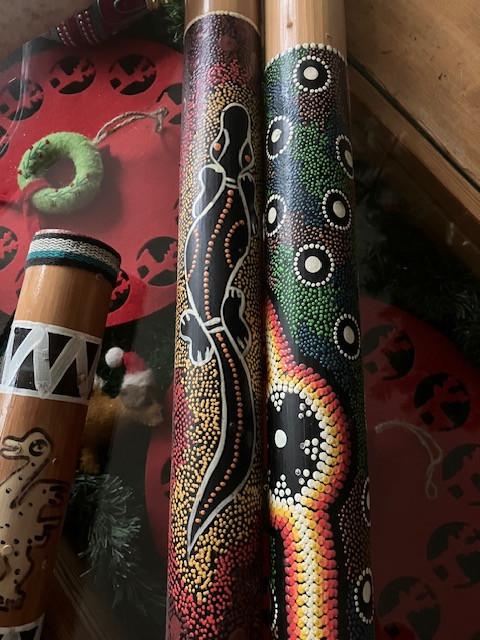 Mooie gekleurde bamboe regenmakers