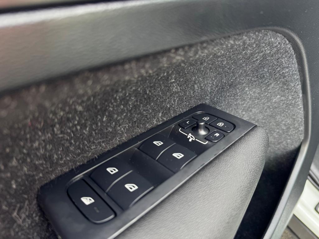 Volvo XC40 1.5 t3 r-design * harman/kardon * trekhaak