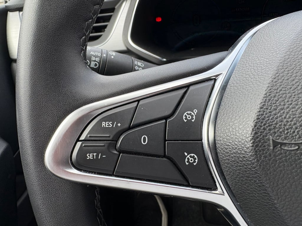 Renault Captur 1.6 e-tech plug-in hybrid 160 intens