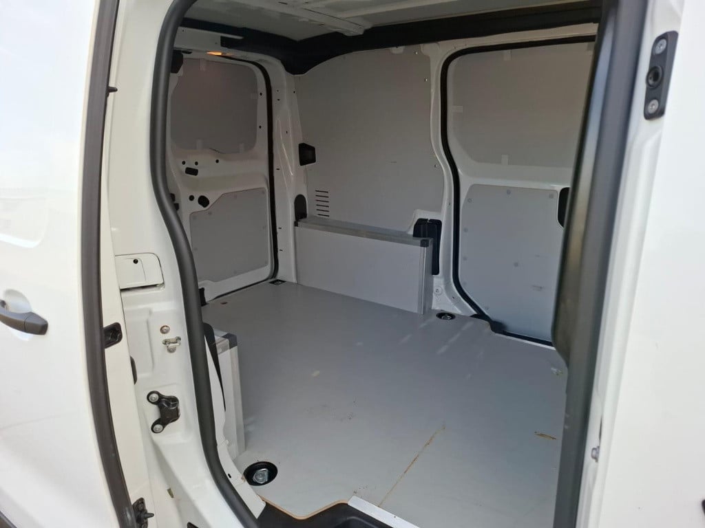 Citroen Jumpy 1.5 bluehdi 100 xs club airco / carplay / navi / cruise contr
