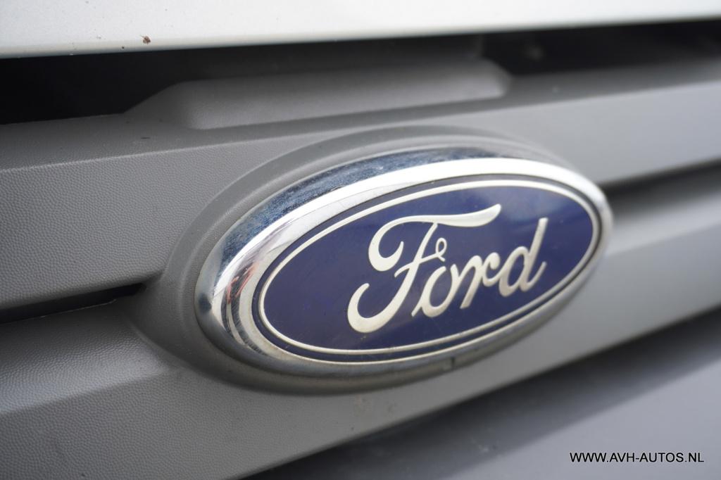 Ford Transit Connect t230l 1.8 tdci