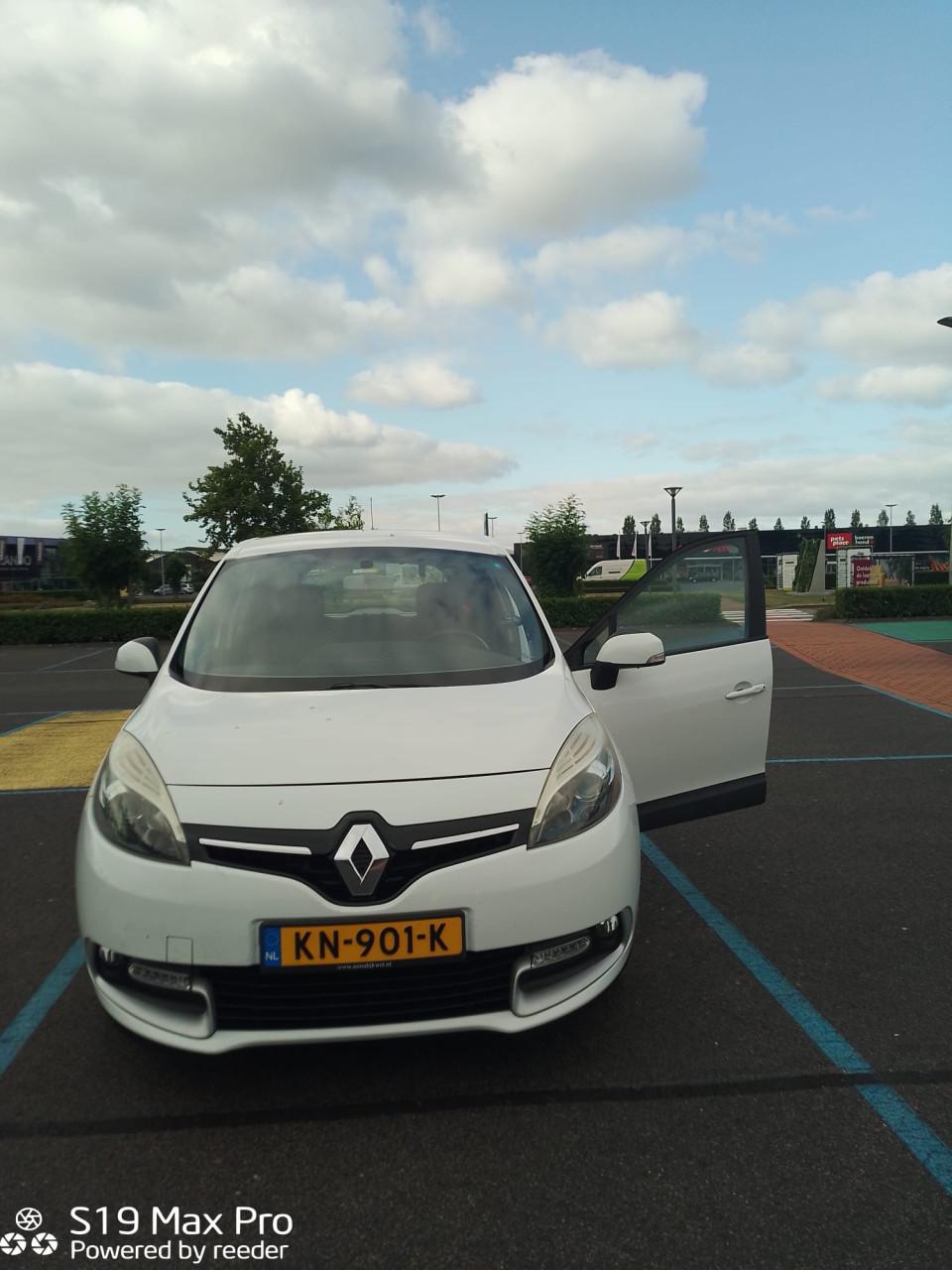Nette Renault Scenic