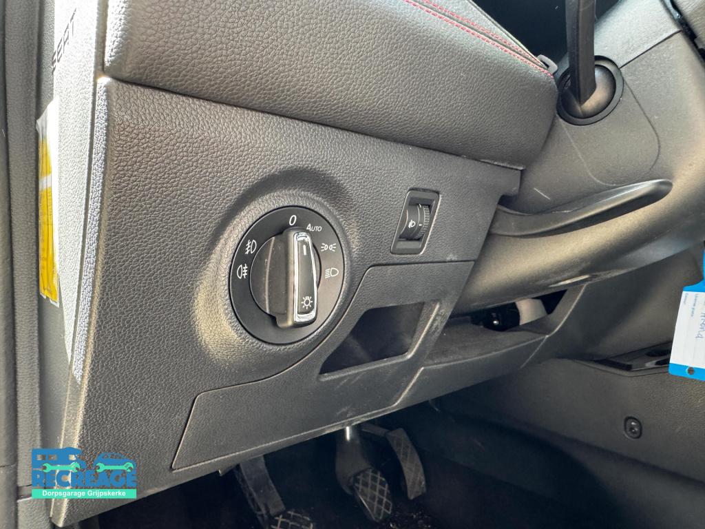 Seat Arona 1.0 tsi xcellence bi fr pack | hoge zit | lage km's | carplay | 
