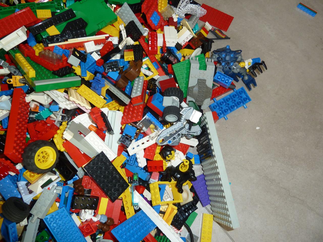 Heel veel lego blokjes