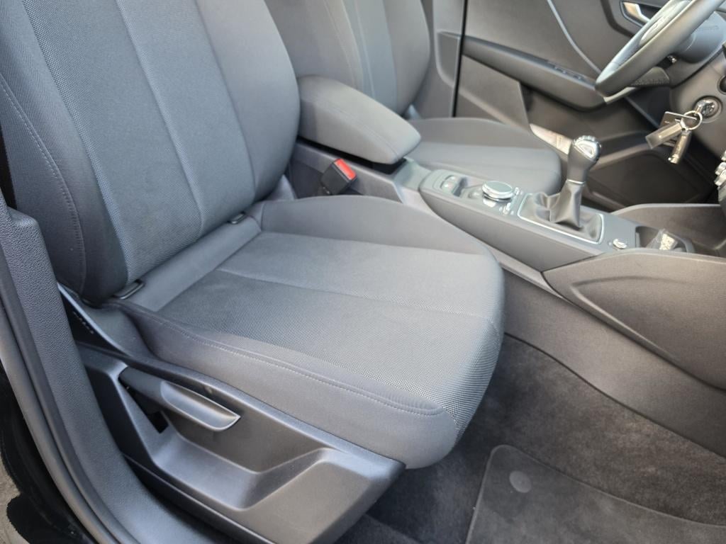Audi Q2 30 tfsi pro line navi | airco | cruise | trekhaak | 18 inch