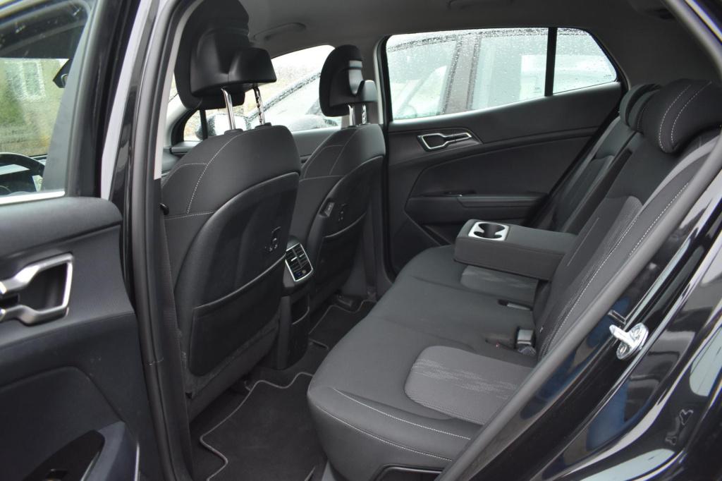 Kia Sportage 1.6 t-gdi plug-in hybrid awd dynamicline | trekhaak | apple ca