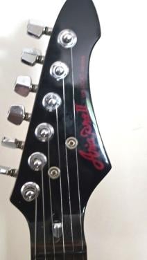 Prachtige Vintage Aria Pro 2 Wildcat