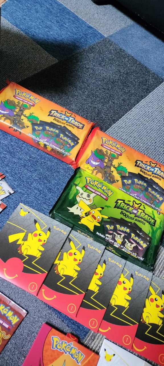 Pokemon fun packs
