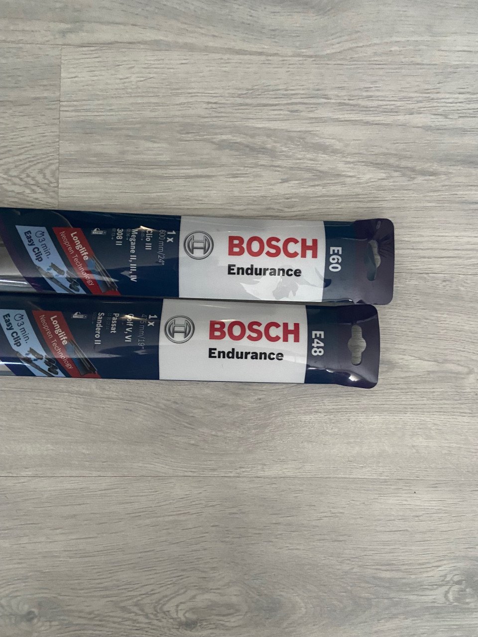 Tekoop BOSCH RUITENWISSERS NIEUW