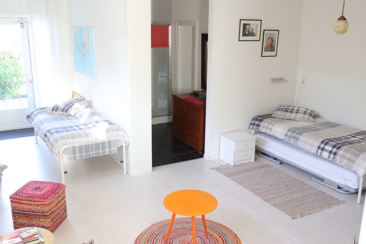 Vrijstaande bungalow te koop in 's-Gravenpolder