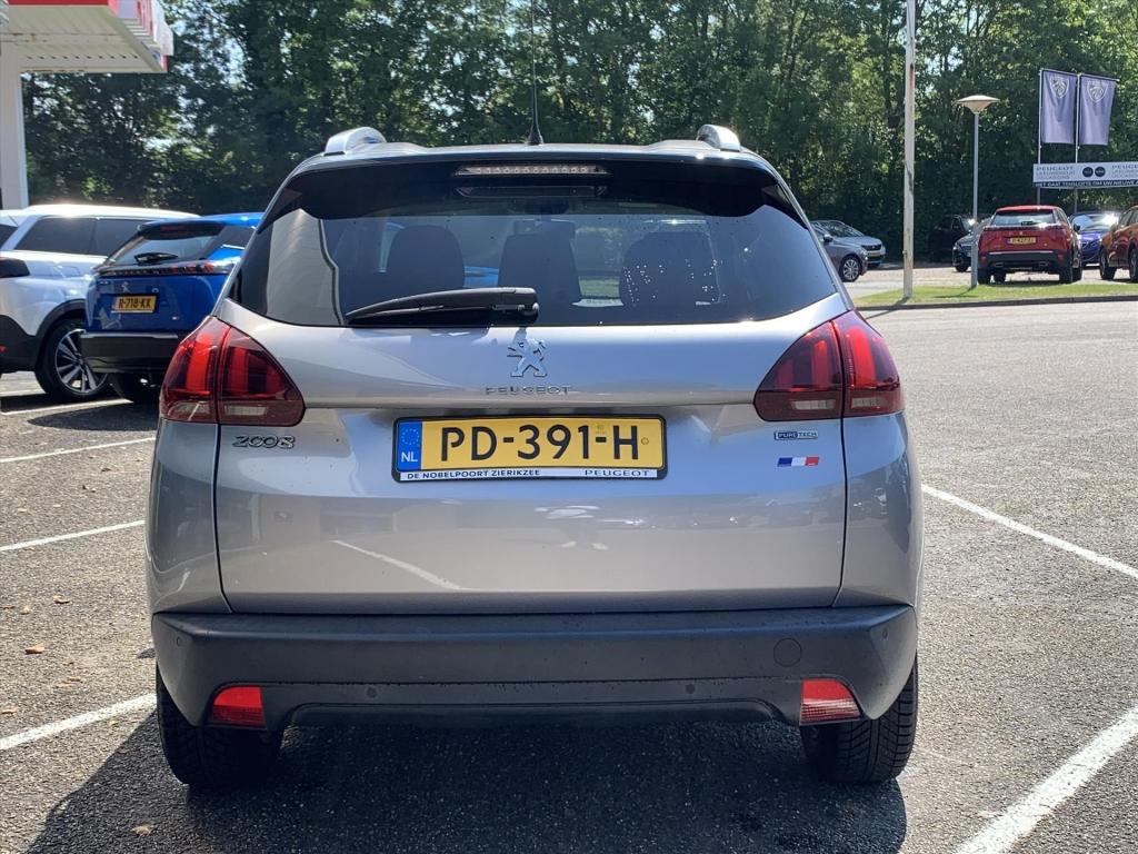 Peugeot 2008 blue lion 1.2-110pk navigatie | cruise control | airco | panor