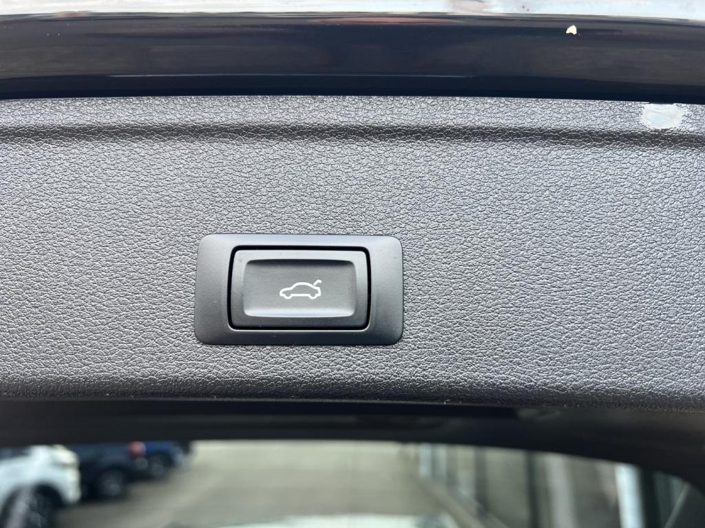 Audi A4 2.0 tfsi ultra 190pk s tronic design i cruise control