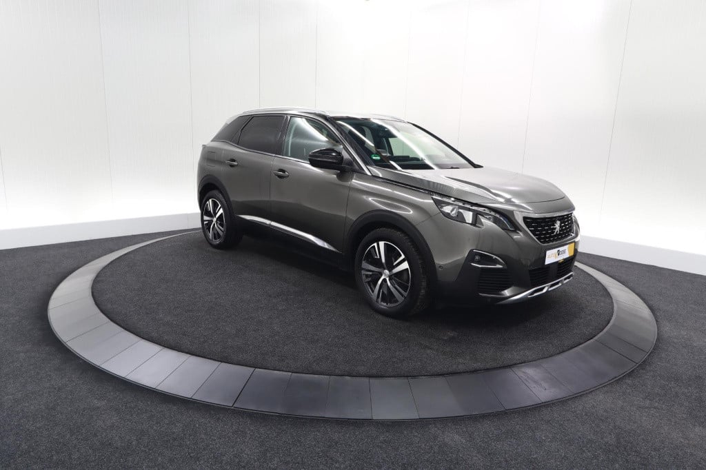 Peugeot 3008 puretech 130 eat6 allure | camera | navigatie | apple carplay 