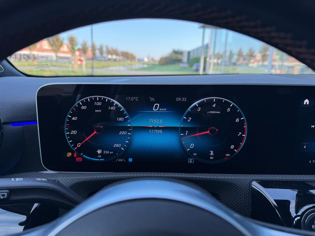 Mercedes-Benz A-Klasse 180 business solution amg night-pakket , sfeer verli