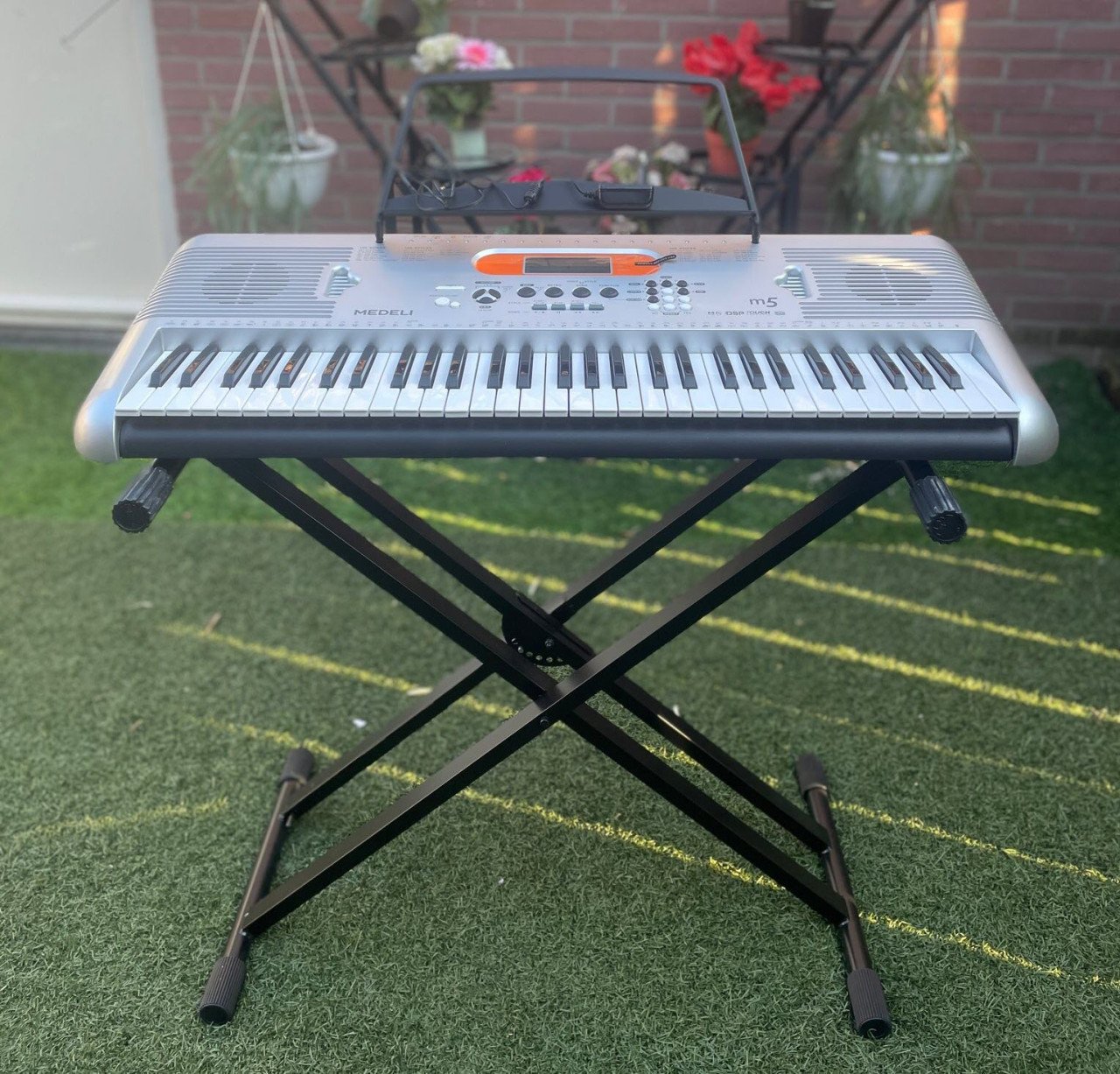 Keyboard Medeli M5