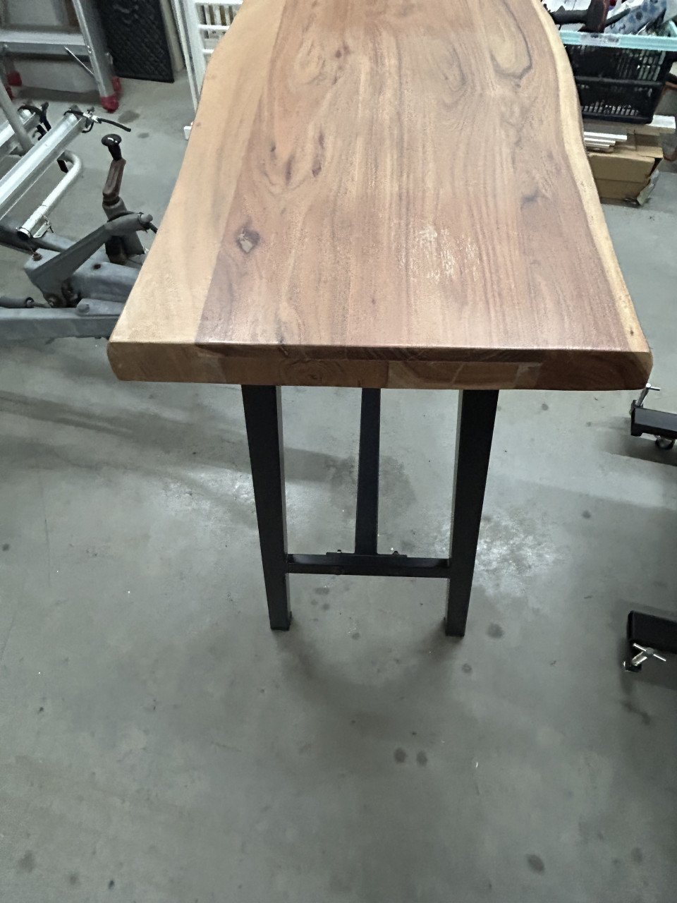 Bartafel-side table