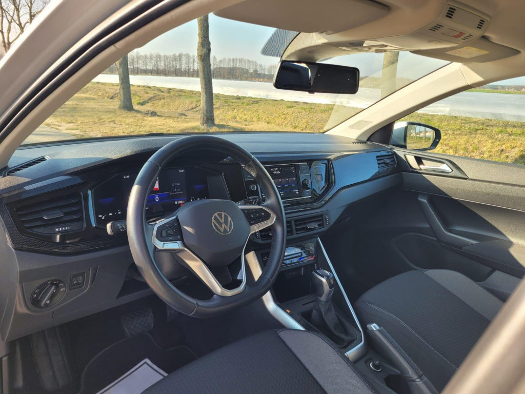 Volkswagen Polo 1.0 tsi life automaat virtual carplay navi