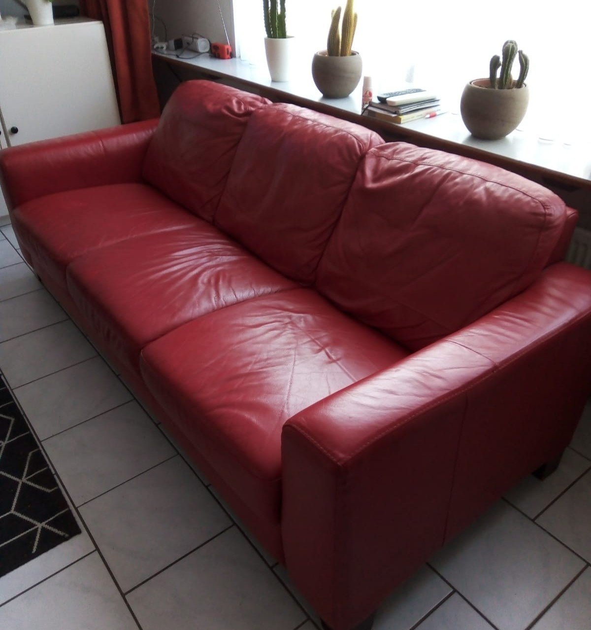 Te koop lederen 2+3 zits bankstel   €75,-