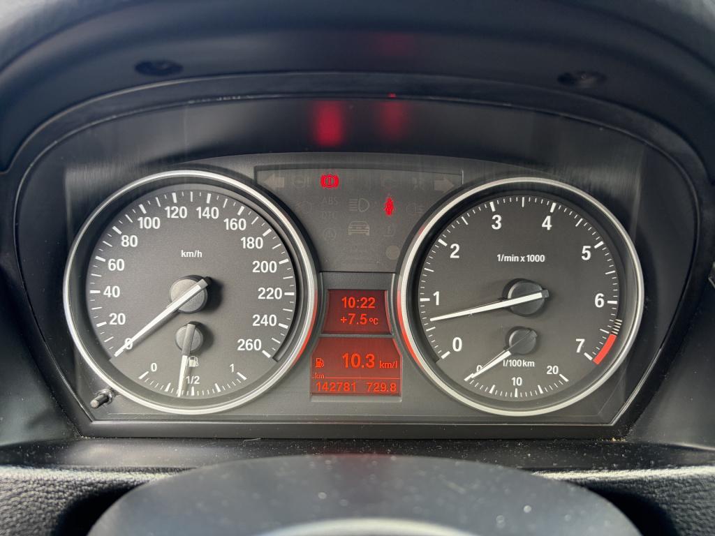 BMW X1 sdrive18i executive