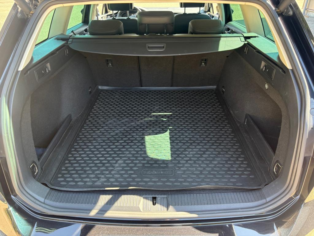 Volkswagen Passat variant 1.4 tsi act highline