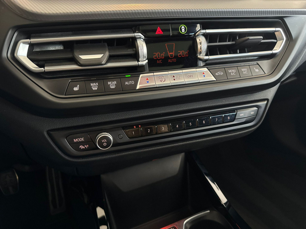 BMW 1 Serie 118i high executive m-sport