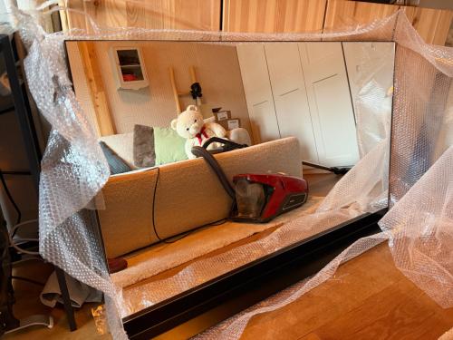 Nieuwe spiegel ( badkamer)