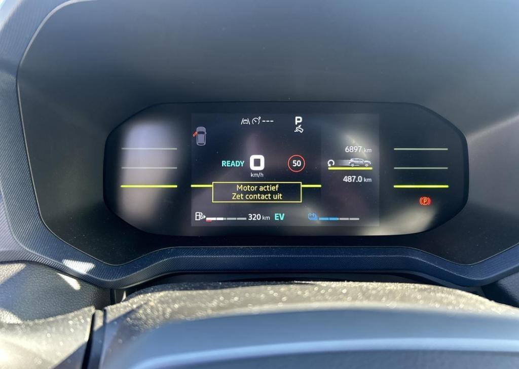 Dacia Duster 1.6 hybrid 140 journey