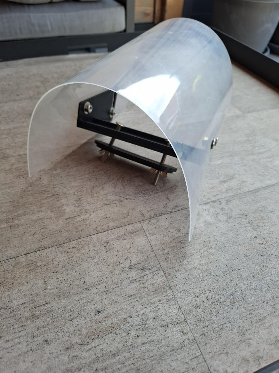 Papaplu voor satellietschotel