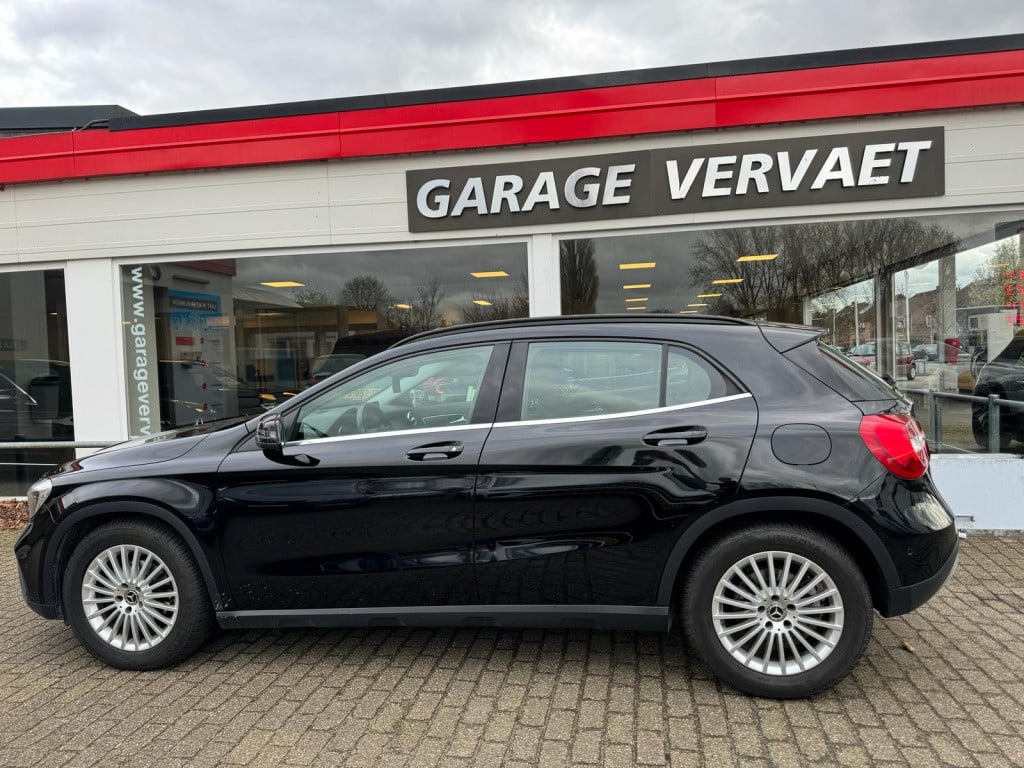 Mercedes-Benz Gla-klasse 180 business solution