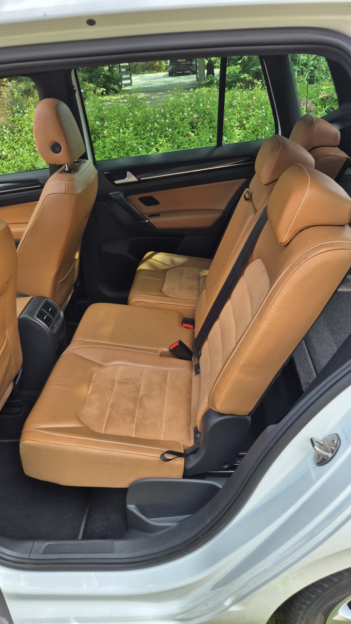 Te koop VW Golf Sportsvan 1,4 l 125pk, 2015.
