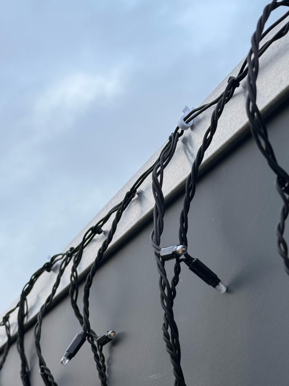 Haakjes voor (kerst)verlichting