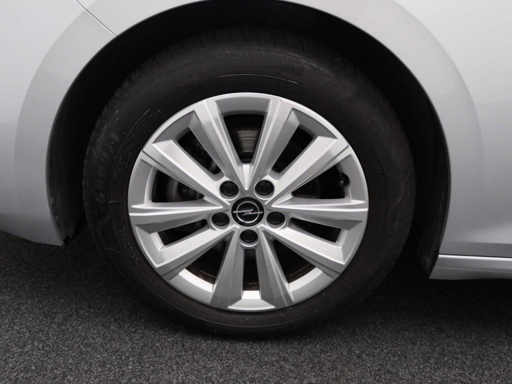 Opel Astra 1.2t business edition | 130 pk | automaat | camera | navigatie |