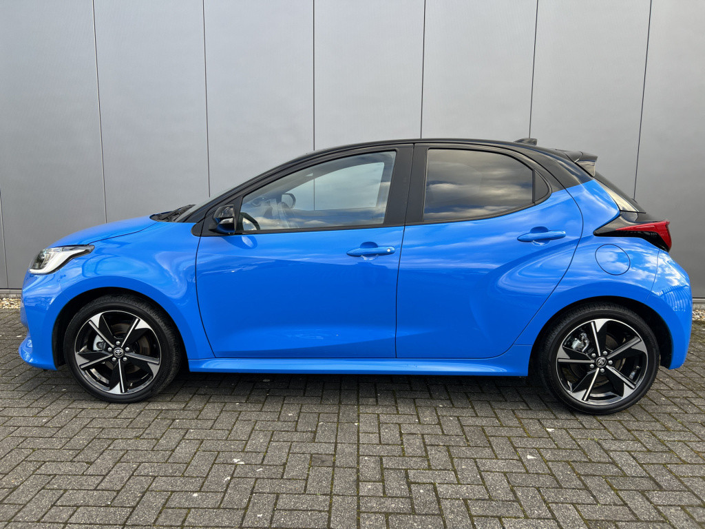 Toyota Yaris 1.5 hybrid 130 launch edition jbl audio | headup display | sto