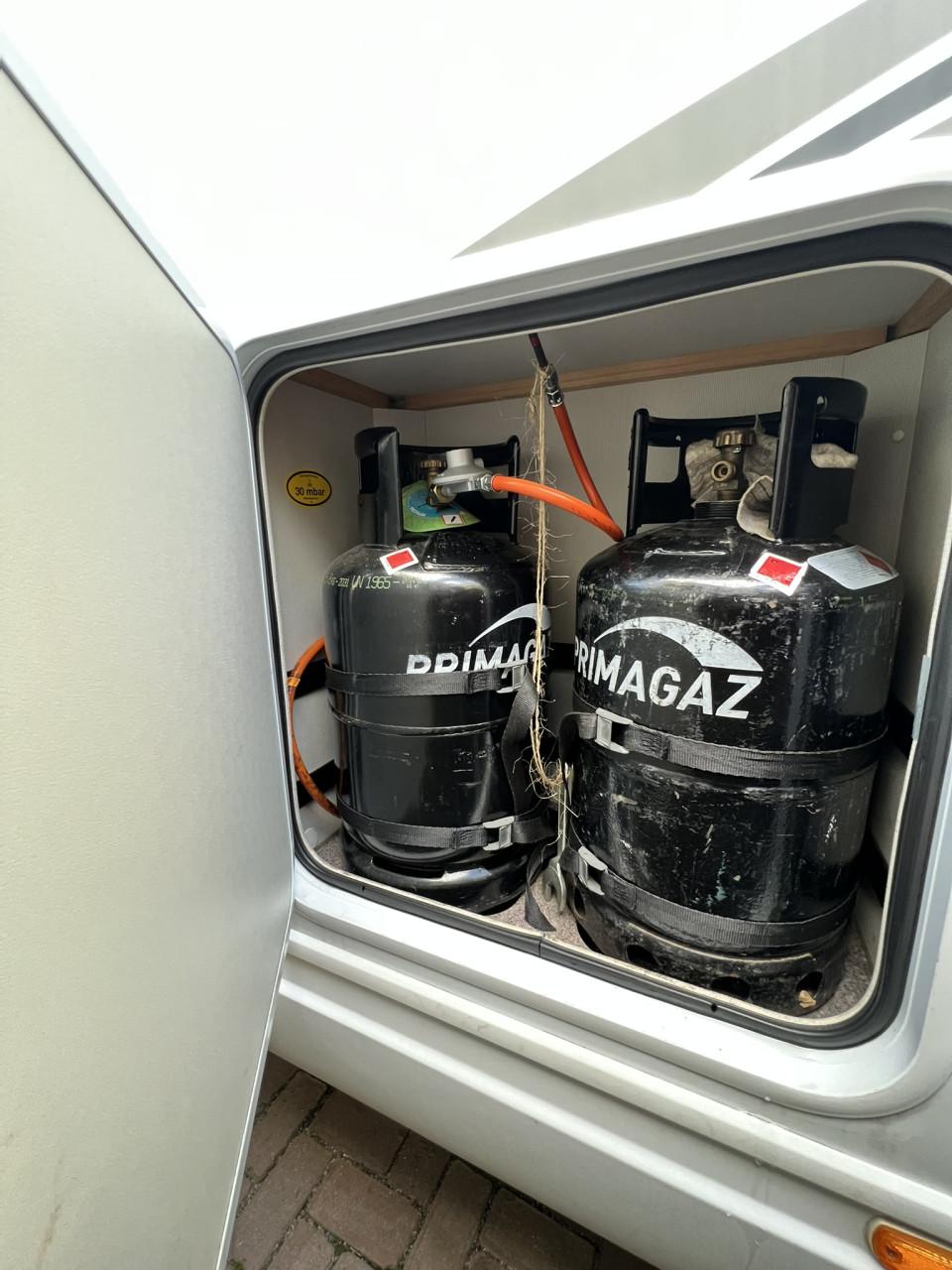 Dethleffs intergraal camper