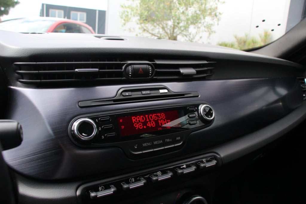 Alfa Romeo Giulietta 1.4 t turbo sportiva tct automaat - xenon - leder - st