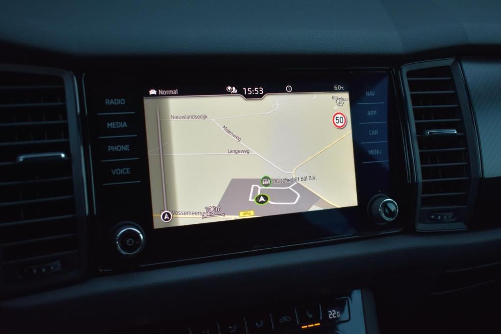 Skoda Kodiaq 1.5 tsi sportline 7p. | mj21 | camera | virtual | nap | stuur 