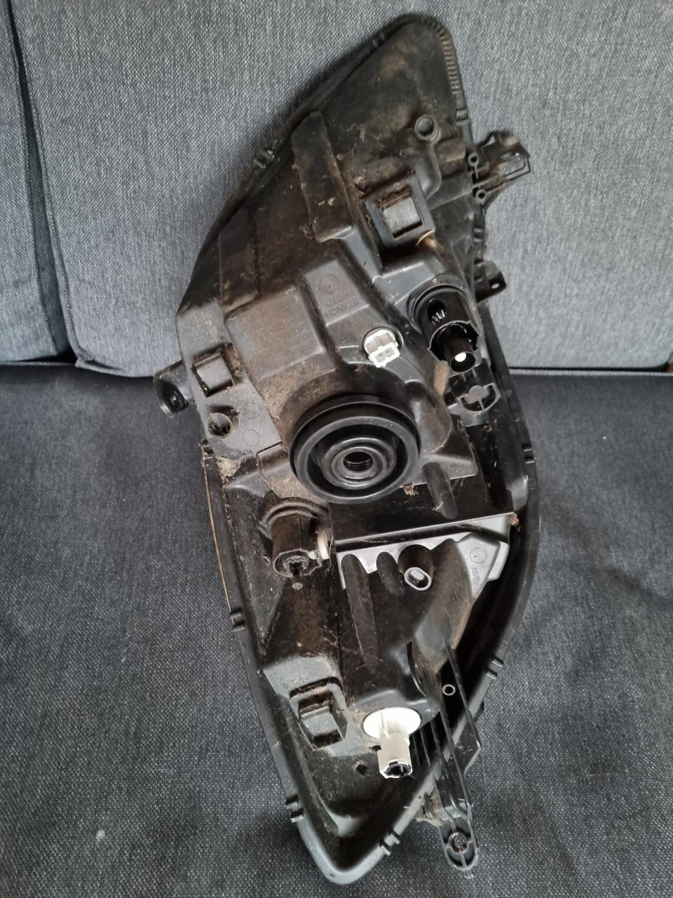 Koplamp rechts Toyota Yaris II P9 (2005-2011)