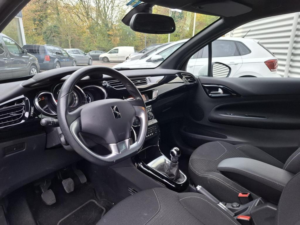 Citroen DS3 1.2 vti so chic pack comfort clima/park