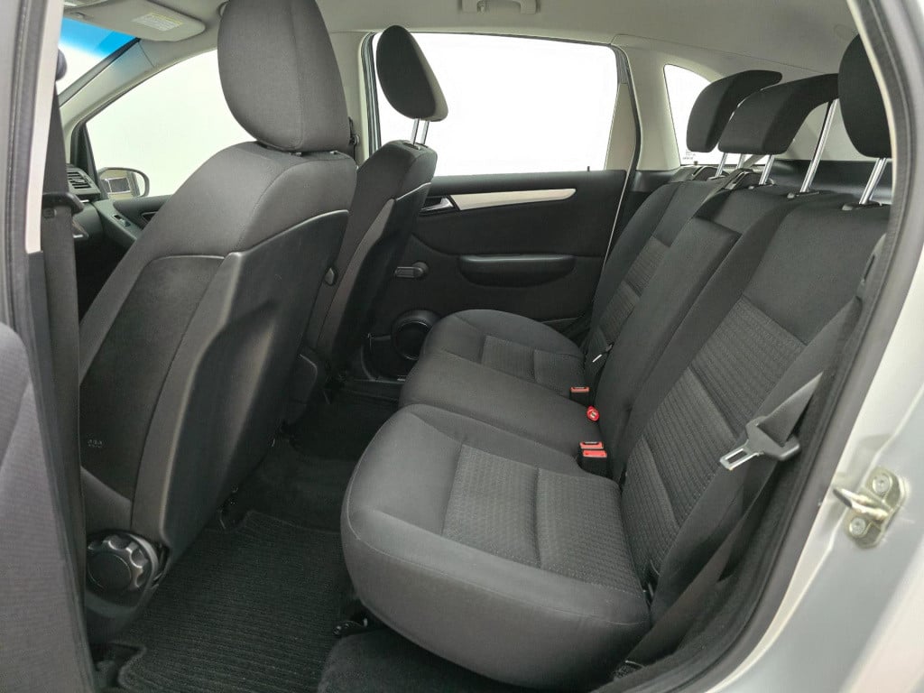 Mercedes-Benz B-Klasse 200 occasion automaat luxe uitvoering en hoge instap