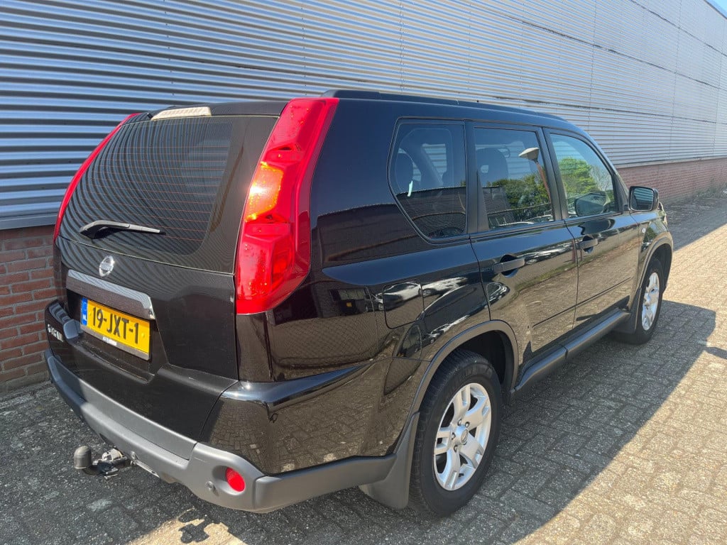 Nissan X-Trail 2.0 xe 4wd