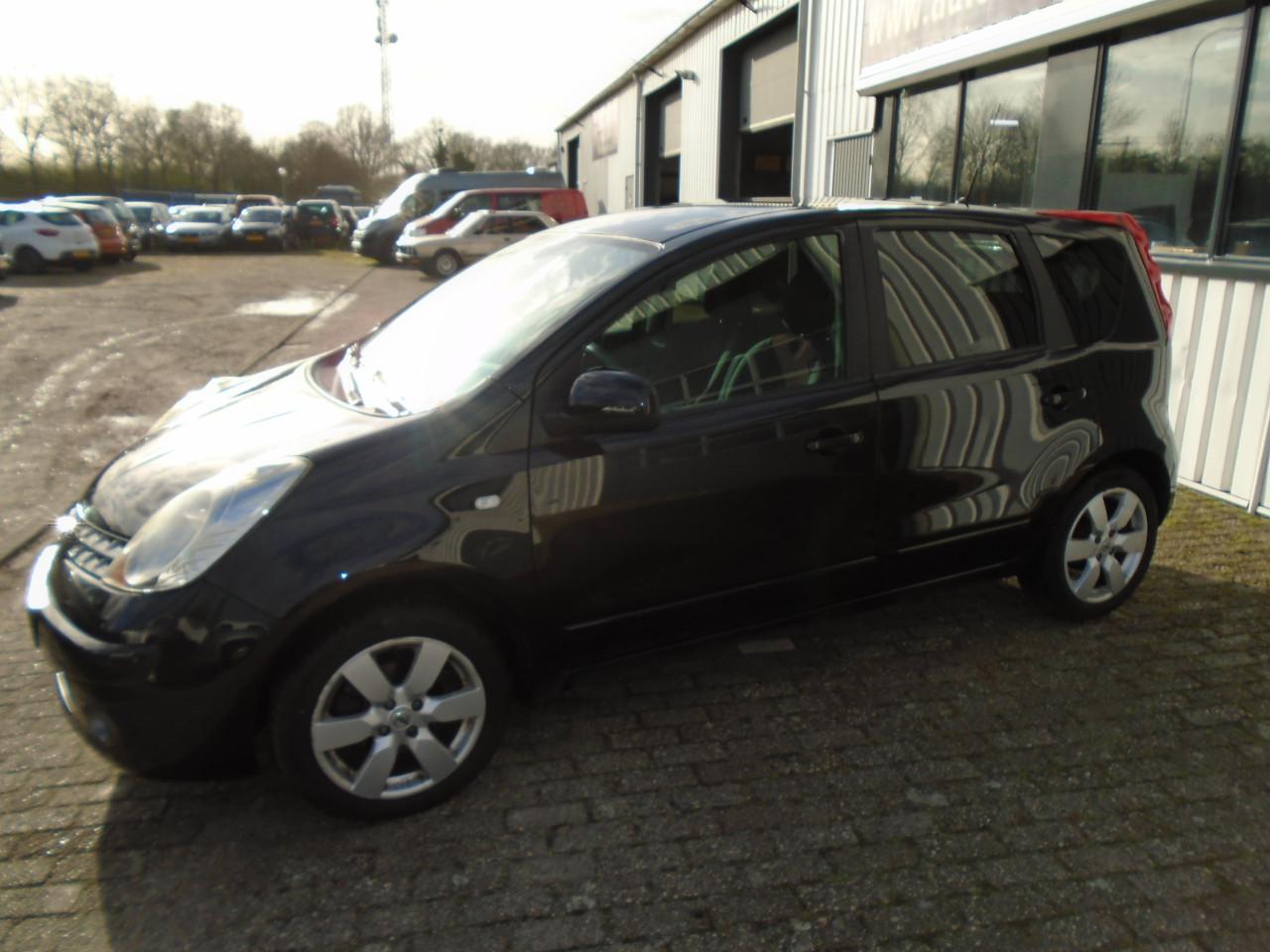 Nissan Note 1.6i