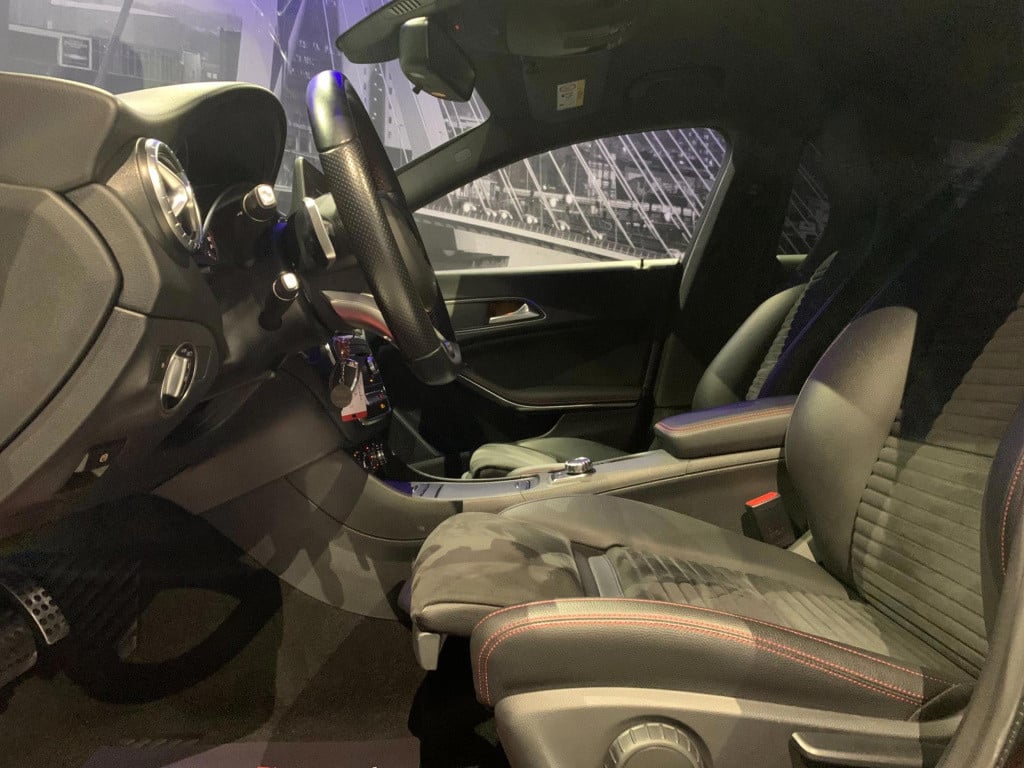 Mercedes-Benz Cla shooting brake 180 ambition *amg-line*led*