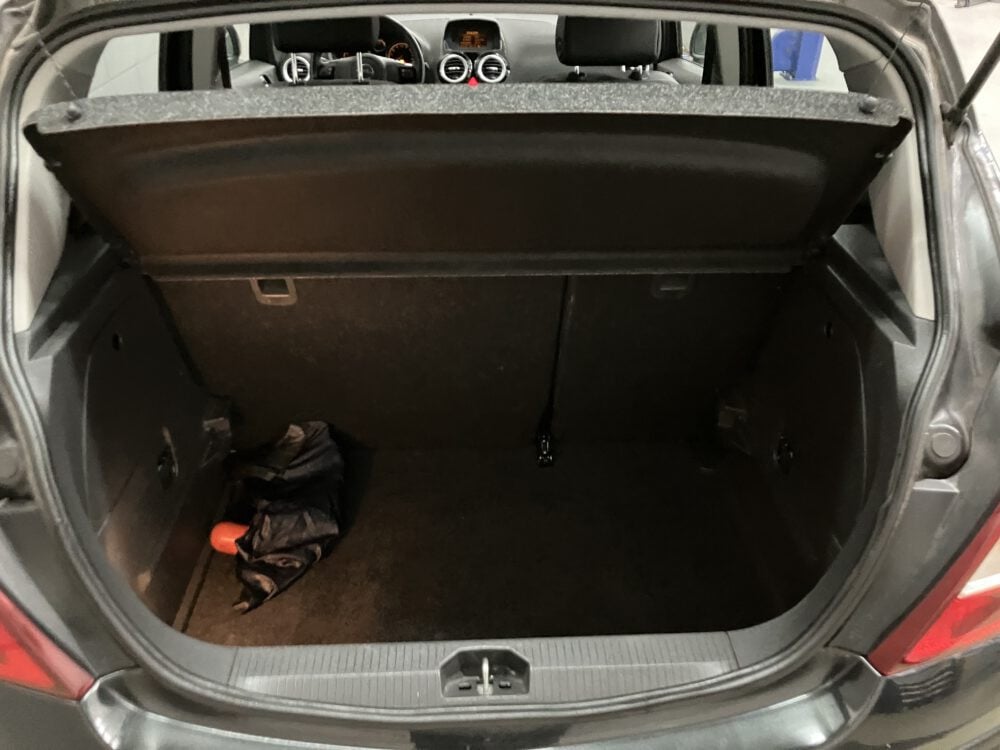 Opel Corsa 1.4 Turbo Cosmo
