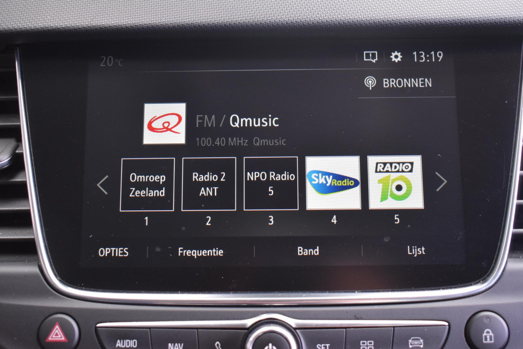 Opel Crossland X 1.2 turbo innovation | winterpakket | lmv | navi |
